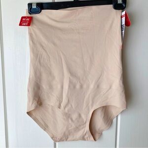 NWT Skinnygirl Shapewear Shaping High Waist Underwear Control Top